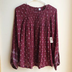 NWT Old Navy Cranberry Floral Blouse Size Medium